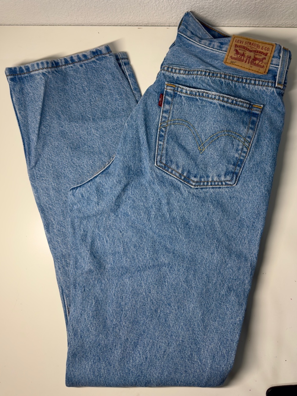 Levi's Women's Straight Leg Jeans in Light Blue Denim